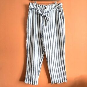American Eagle Blue & White Striped Paperbag Waist Pants - L